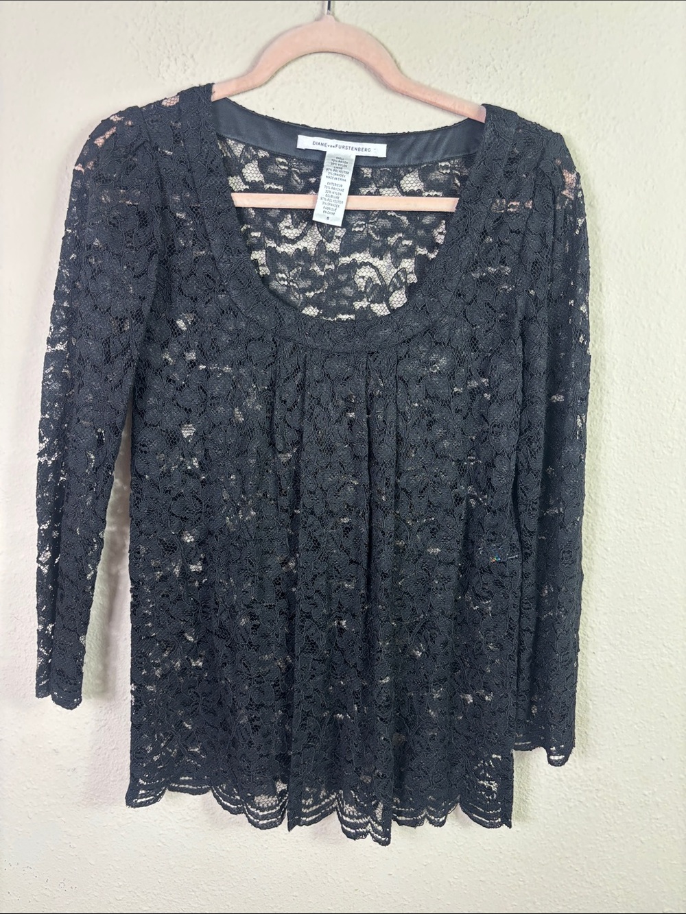 Diane Von Furstenberg Black Long Sleeve Lace Blouse size 6